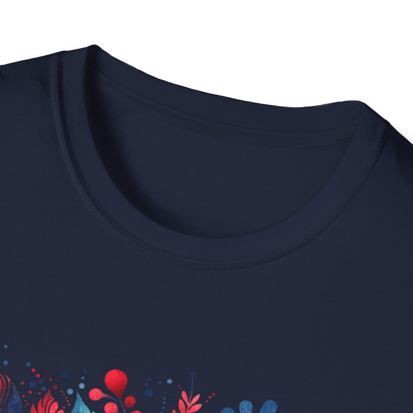 Red White & Bloom Floral Art Patriotic Unisex Graphic T-Shirt
