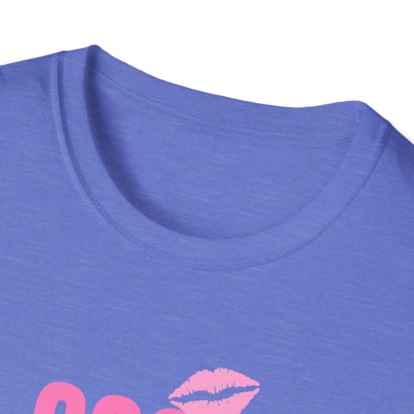 Good Girls Read Books Unisex Graphic T-Shirt